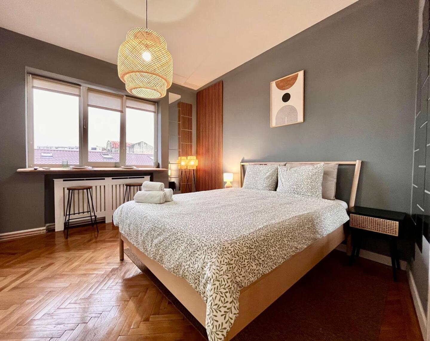 Woodie Studio With Premium Comfort By Piata Unirii Bukarest Exterior foto